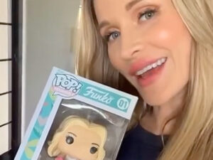 Pop! Yourself Mothers Day Campaign with Joanna Krupa